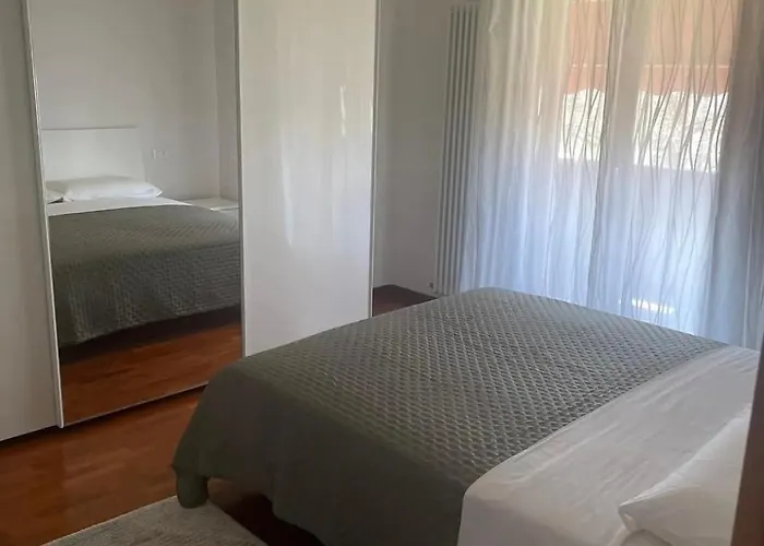 Aden Bed & Breakfast 3*